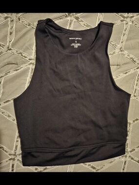 Banana Republic Black Sleeveless Cropped Tank Top